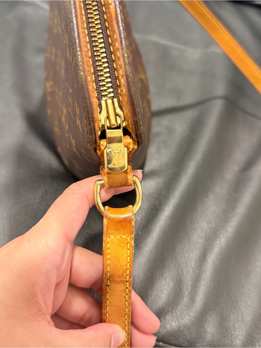 Authentic Louis Vuitton Monogram Drouot Crossbody Bag - Picture 12 of 13